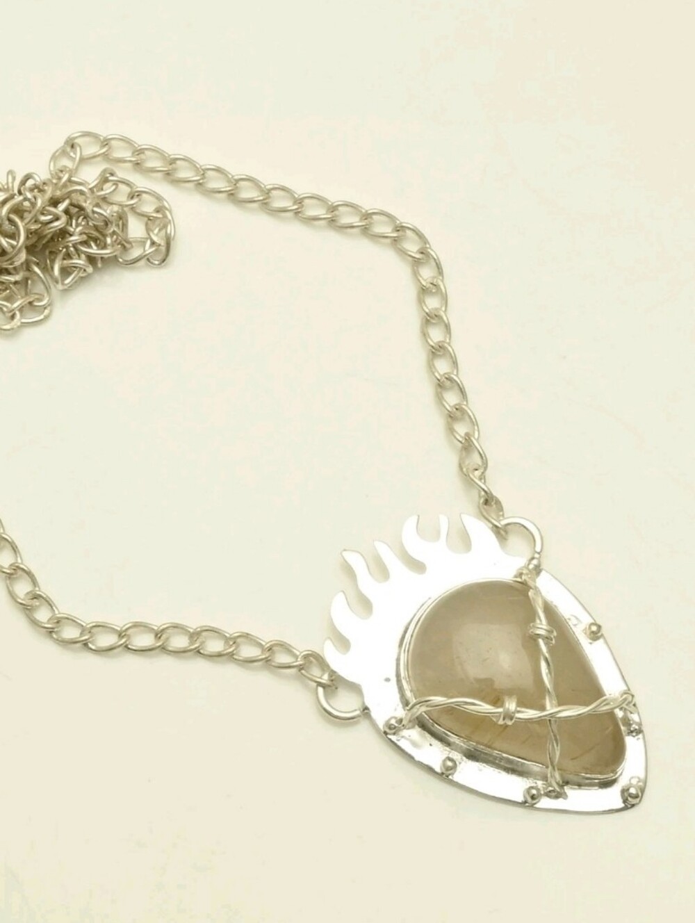 New Rose Quartz Barbed Wire Flaming Heart 925 Silver Necklace. 
